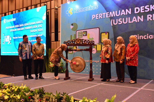 PERTEMUAN DESK DATA KEBUTUHAN NAKES TAHUN 2024